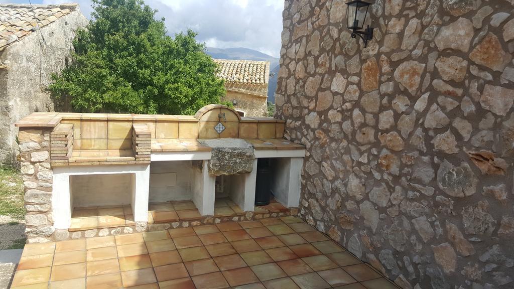 Гостевой дом Vecchio Baglio Cofano Кустоначи Экстерьер фото